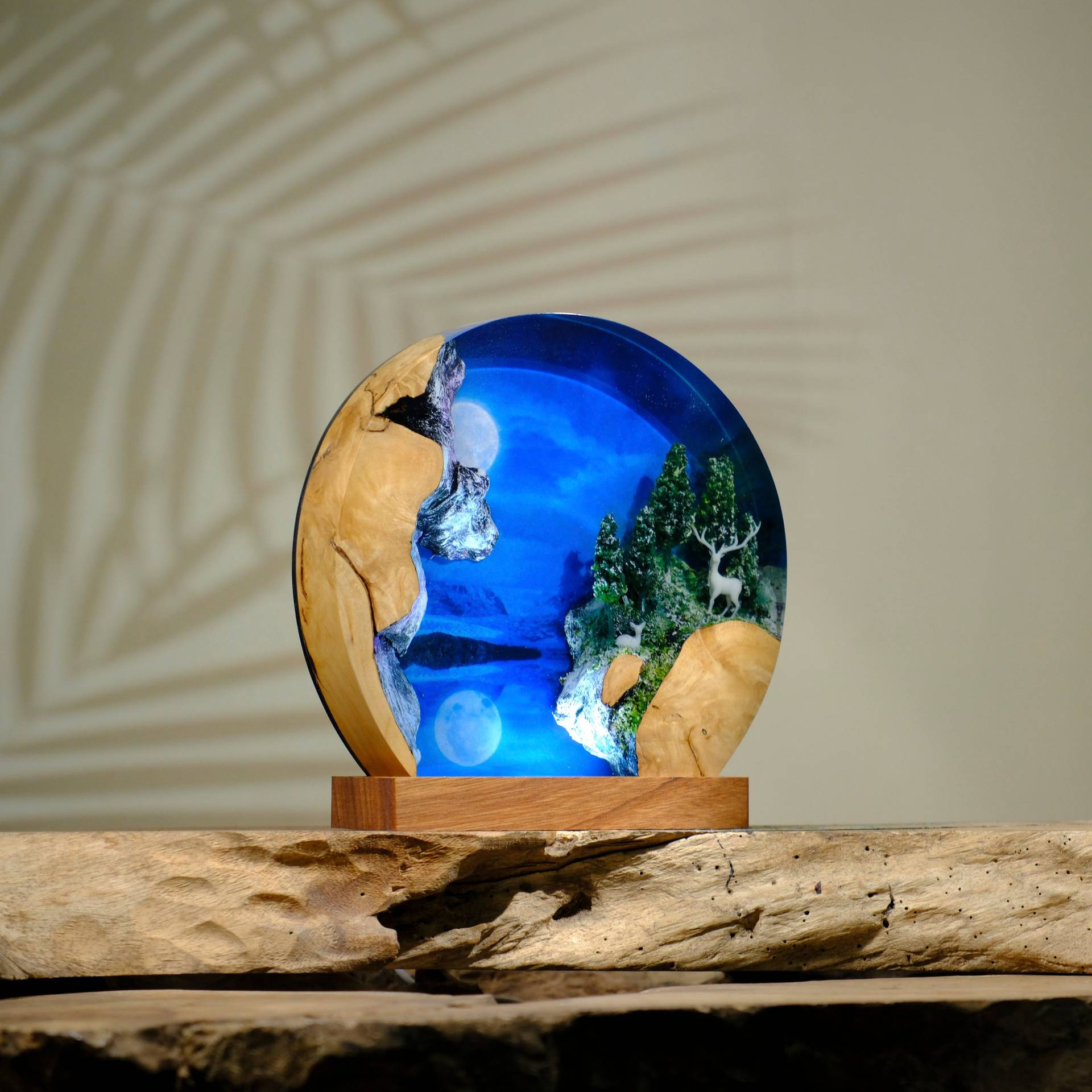 Customized Items Resin Table L - Lighting World Decor recension och pris