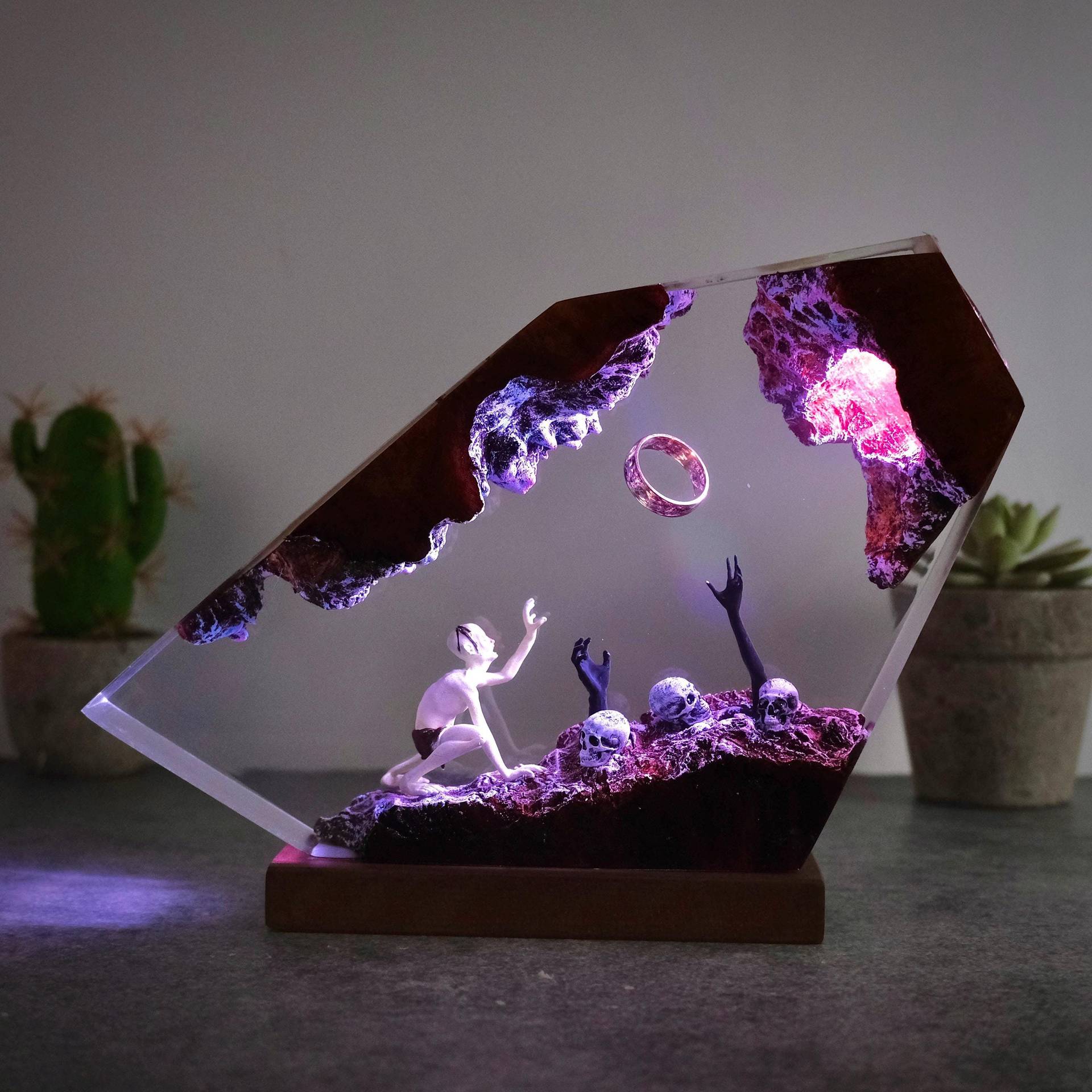 Gollum Power Ring Resin Light  - Lighting World Decor recension och pris